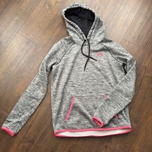 Woman’s under armour hoodie
